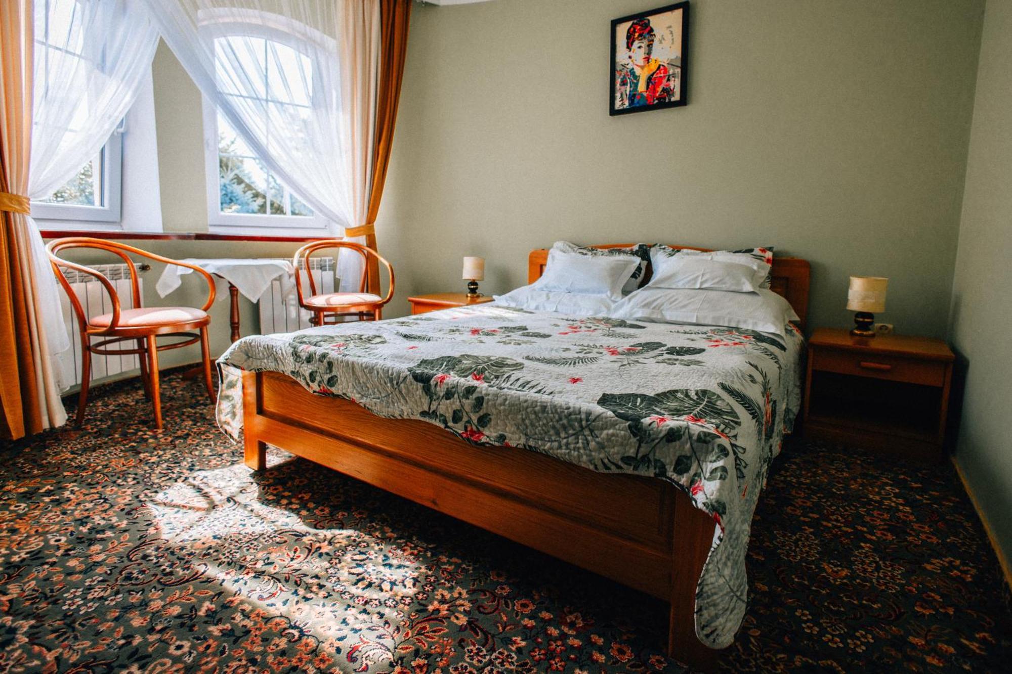 Hotel Marko プシェムィシル エクステリア 写真