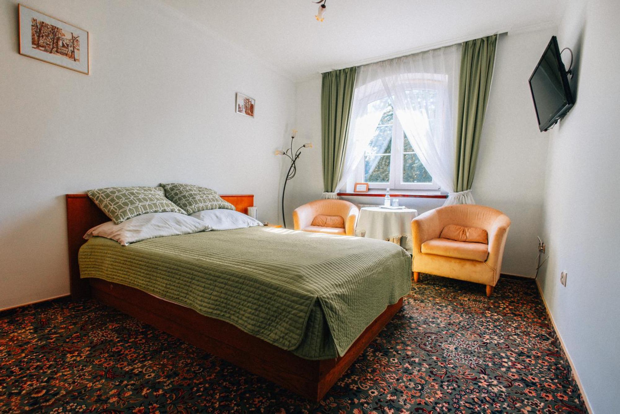 Hotel Marko プシェムィシル エクステリア 写真